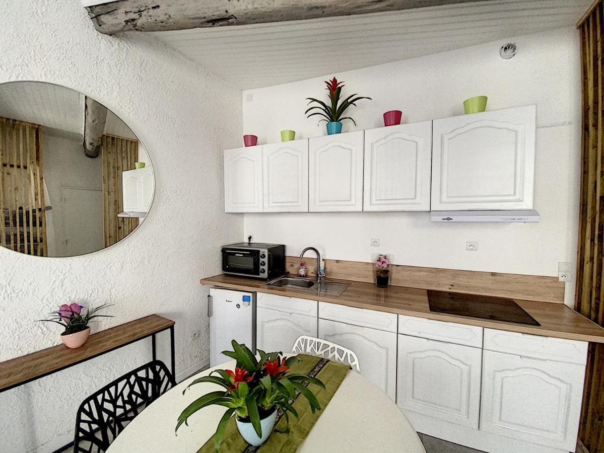 Poussan Le Saint Val, Appartement 3 Pieces Clim المظهر الخارجي الصورة
